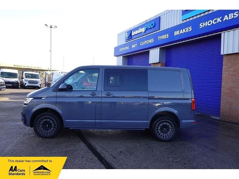 Used VW Transporter Highline 2023 Grey Van