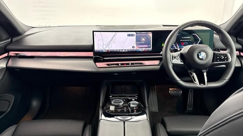 Used BMW 520 M Sport 205 HP (150 kW) 2025 Grey Estate