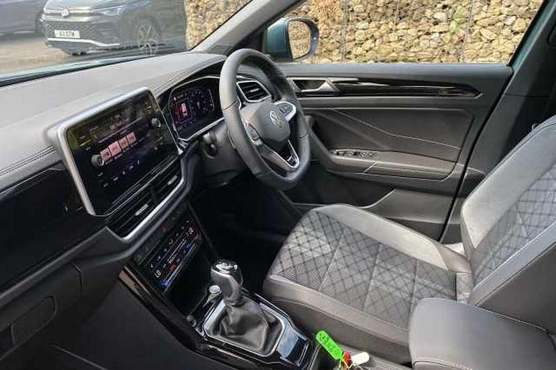 Image 2/4