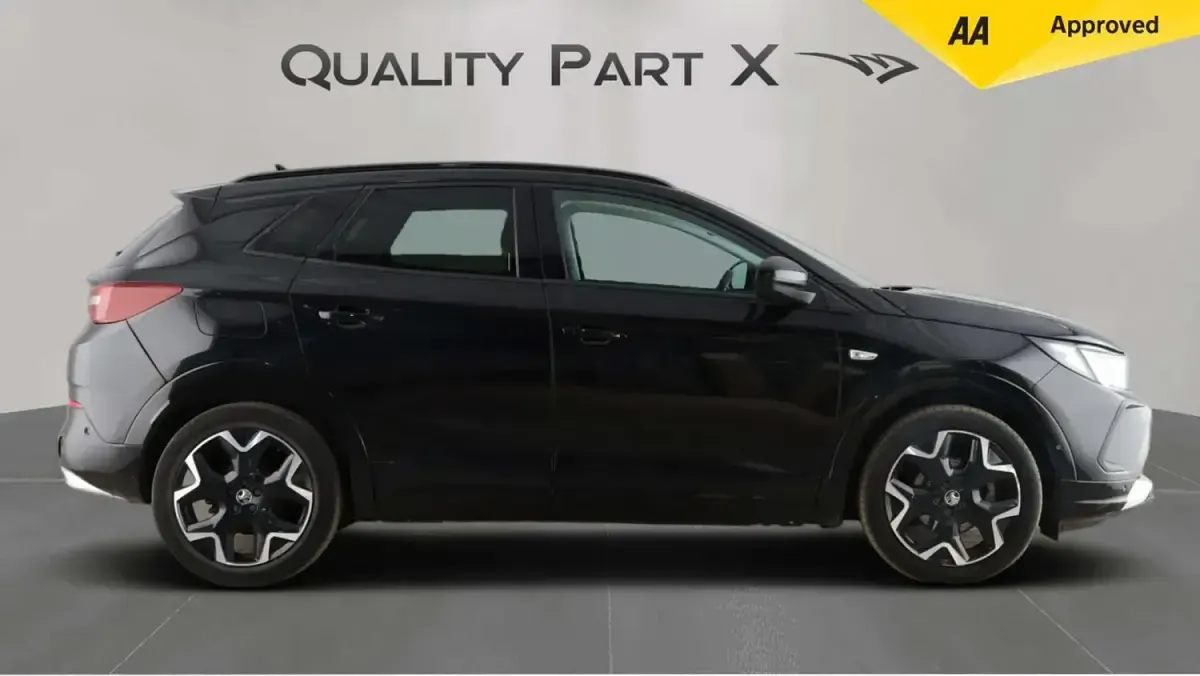 Used Vauxhall Grandland X Ultimate 130 HP (95 kW) 2023 Black SUV