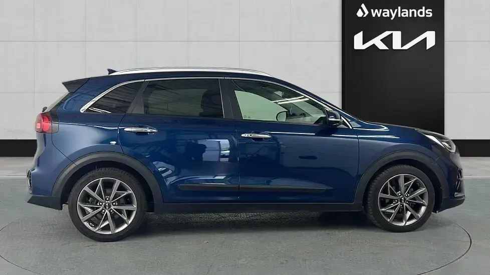 Used Kia Niro 2019 Blue SUV