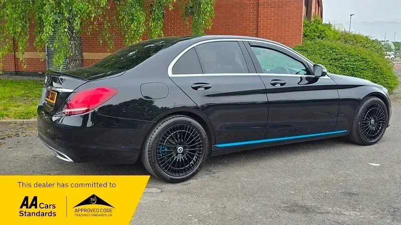 Used Mercedes C220 194 HP (142 kW) 2019 Black