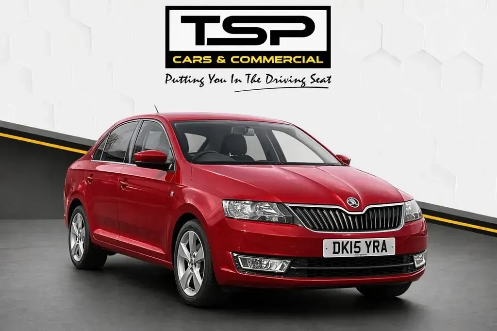 Used Skoda Rapid Elegance 105 HP (77 kW) 2015 Red Hatchback