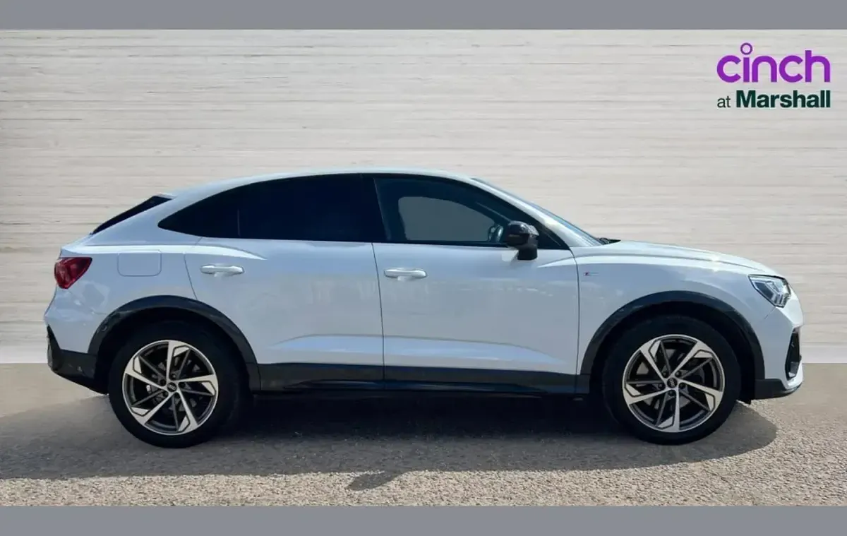 Used Audi Q3 Black Edition 245 HP (180 kW) 2022 White SUV