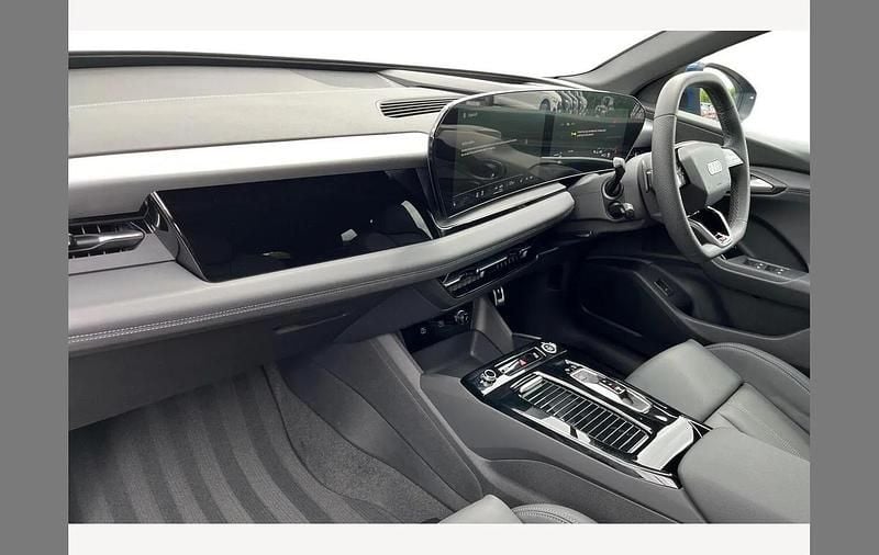 Used Audi Q6 e-tron S-Line 285 kW (388 HP) 2025 Ascari blue SUV