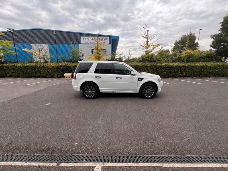Image 2/4