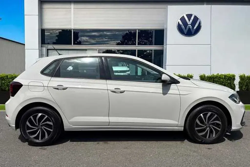 Used VW Polo Life 95 HP (69 kW) 2026 Grey Hatchback