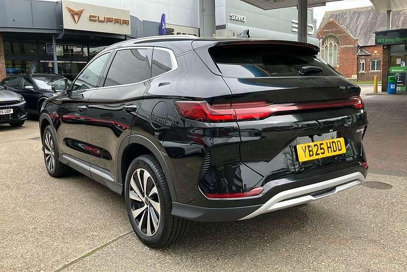 Used BYD Seal U Comfort 214 HP (157 kW) 2025 Black SUV