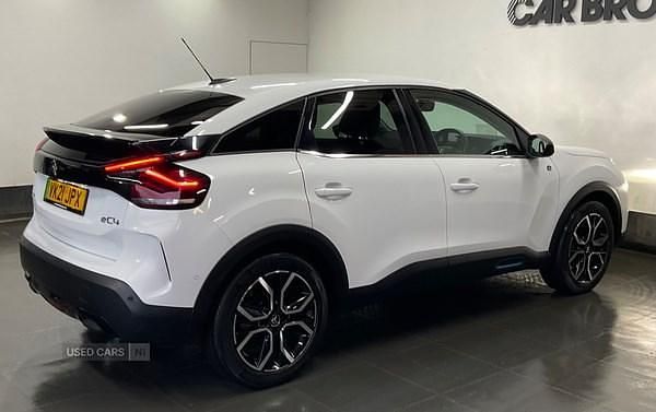 Used Citroën e-C4 Shine 100 kW (136 HP) 2021