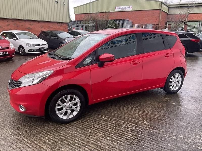 Used Nissan Note Acenta Premium 80 HP (58 kW) 2016 Red Hatchback