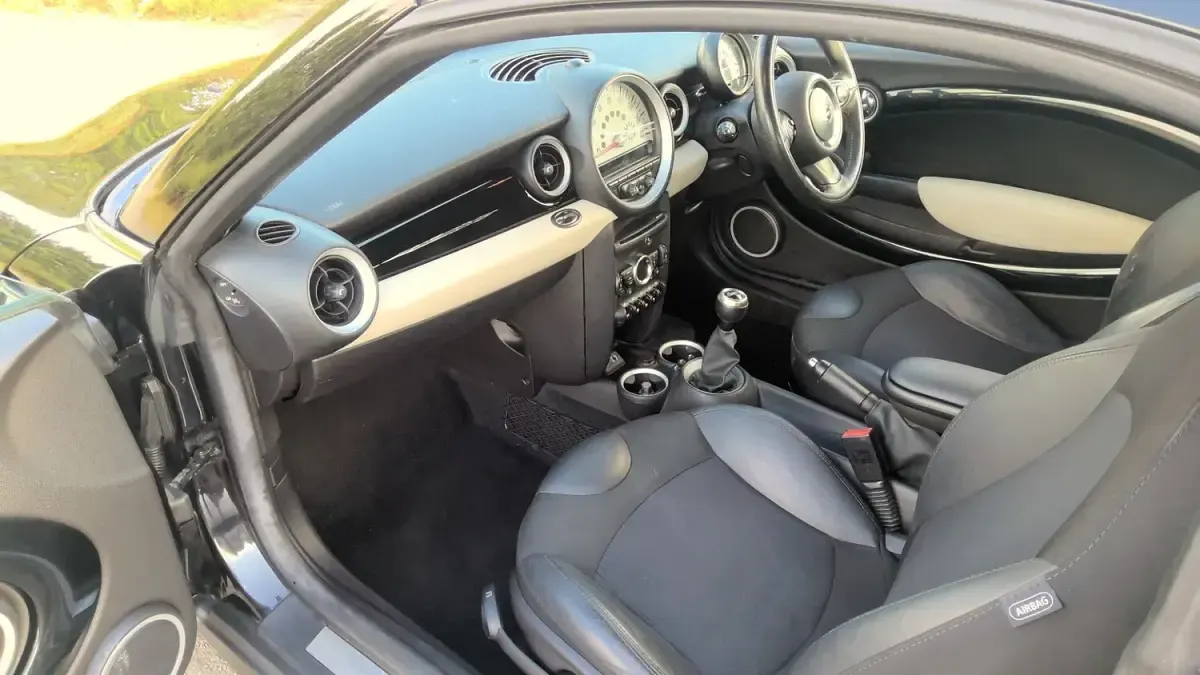 Used Mini Cooper S Coupé 184 HP (135 kW) 2013 Black Coupe
