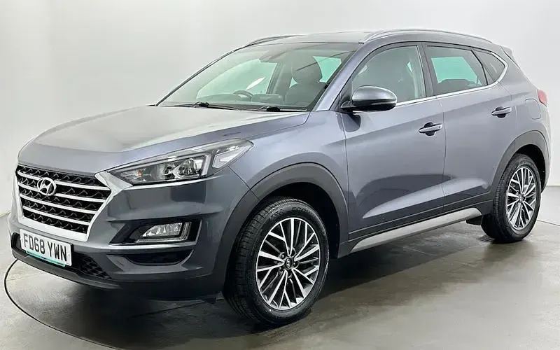 Used Hyundai Tucson Premium 132 HP (97 kW) 2019 Grey SUV