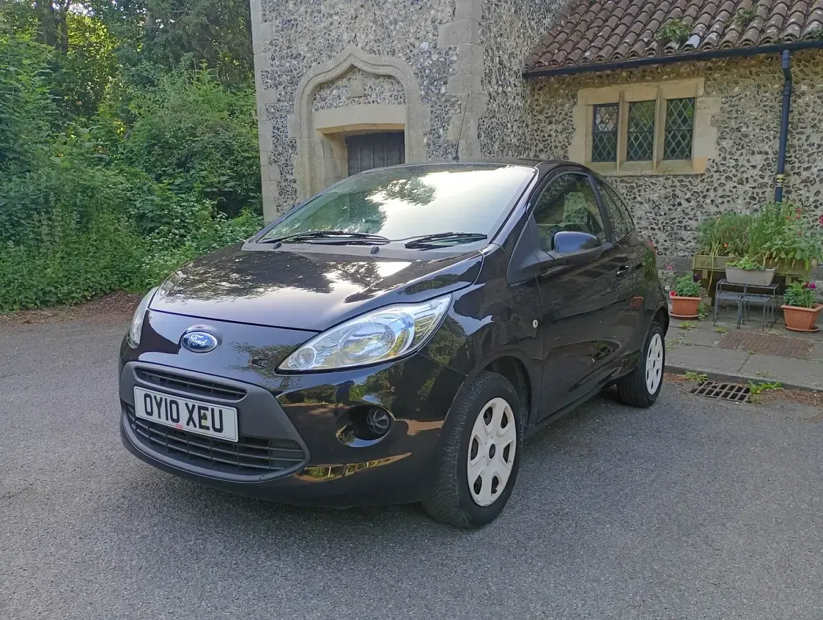Used Ford Ka 69 HP (50 kW) 2010 Black Hatchback