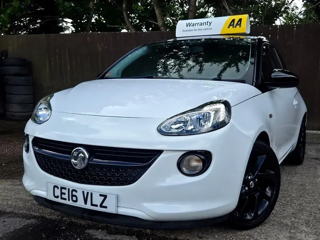 Used Vauxhall Adam S 2016 White Hatchback