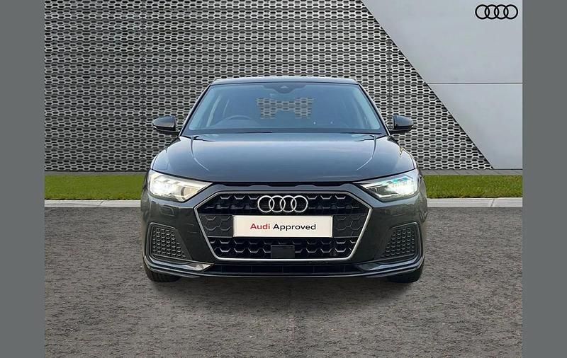 Used Audi A1 Sport 94 HP (69 kW) 2023 Black SUV