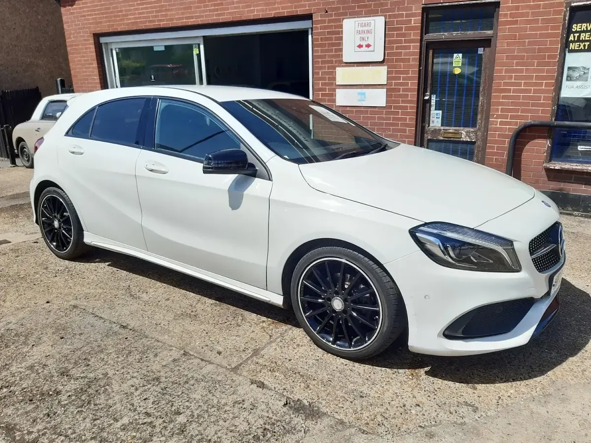 Used Mercedes A180 AMG Line Premium 2016 White Hatchback