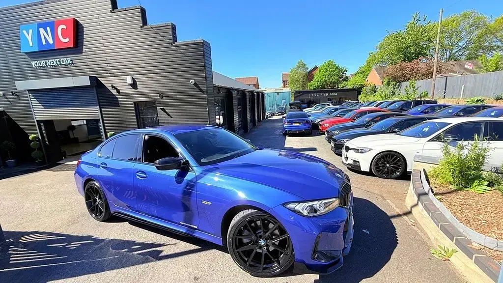 Used BMW 330e M Sport 288 HP (211 kW) 2023 Blue Sedan