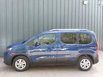 Used Peugeot Rifter Allure 102 HP (75 kW) 2020 Blue MPV
