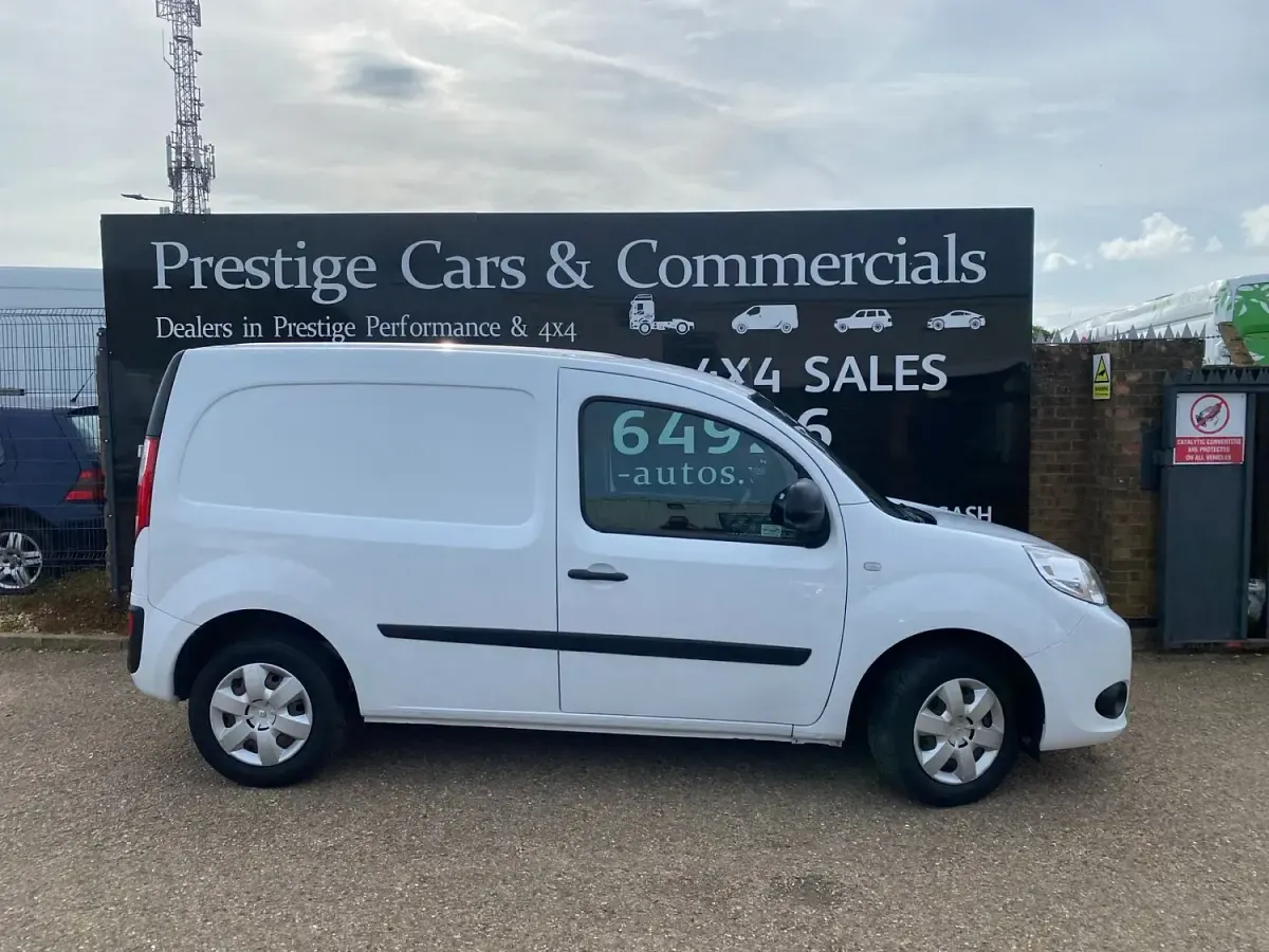 Used Renault Kangoo Business 90 HP (66 kW) 2019 White MPV