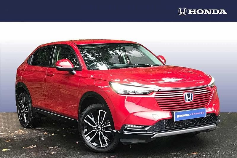 Used Honda HR-V Advance 131 HP (96 kW) 2022 Premium crystal red SUV