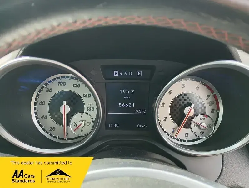 Used Mercedes SLK200 AMG 184 HP (135 kW) 2012 Silver Cabriolet