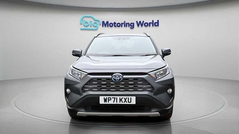 Used Toyota RAV4 Hybrid Design 219 HP (161 kW) 2022 SUV