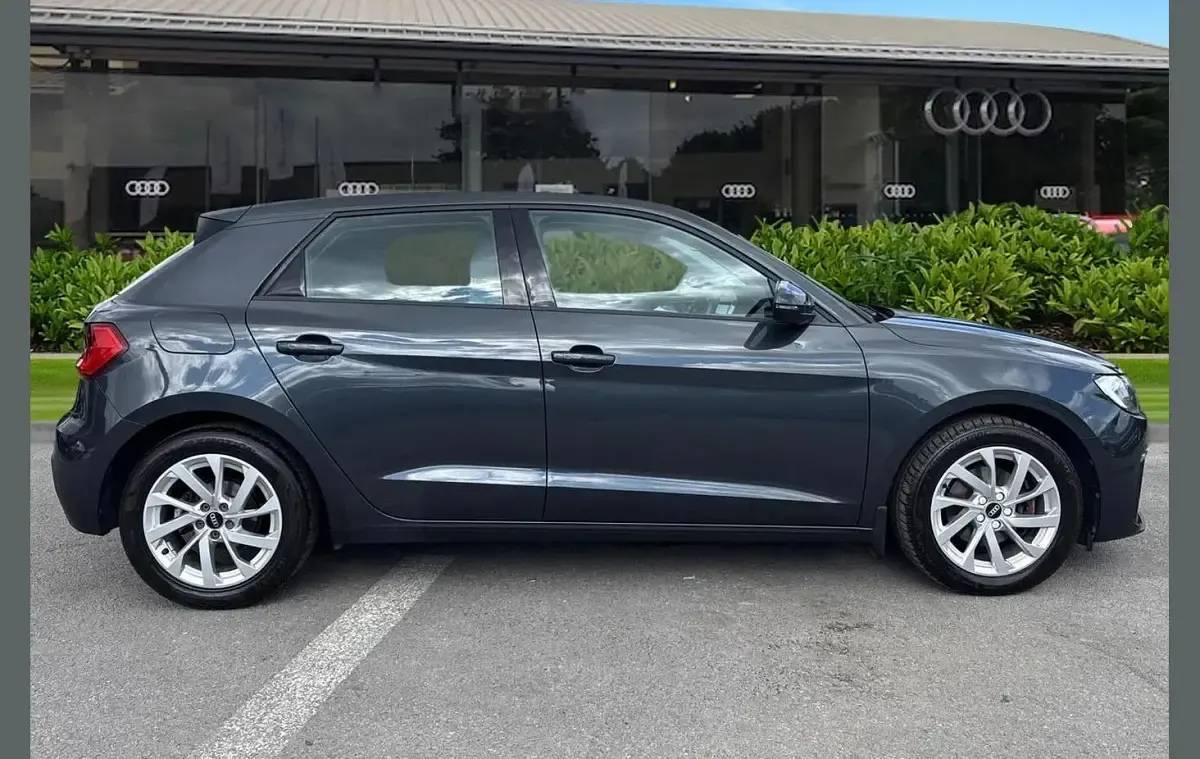 Used Audi A1 Sport 110 HP (80 kW) 2021 Grey SUV
