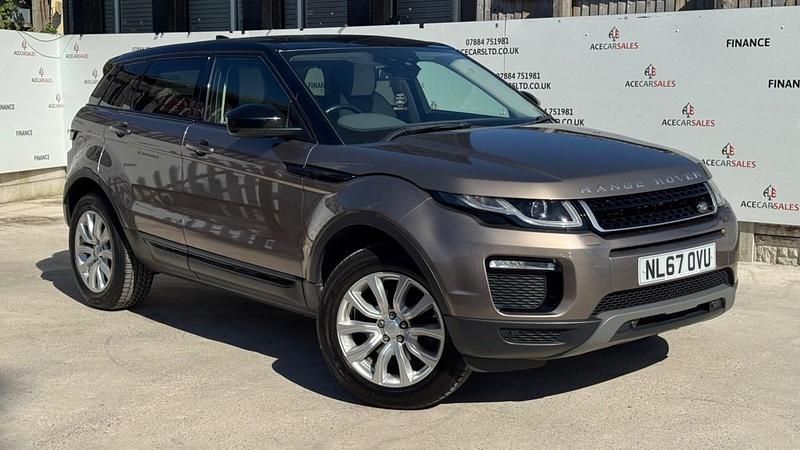 Used Land Rover Range Rover evoque SE 2017 Brown Estate