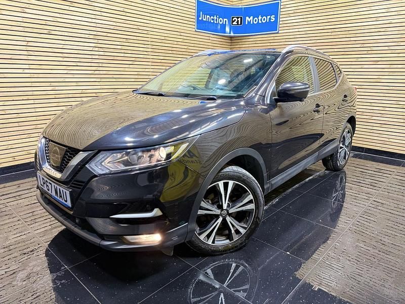 Used Nissan Qashqai N-Connecta 110 HP (80 kW) 2018 Black SUV