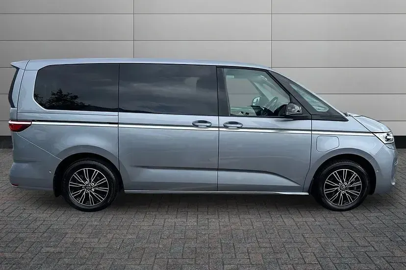 Used VW Multivan Style 218 HP (160 kW) 2022 Mono silver metallic MPV