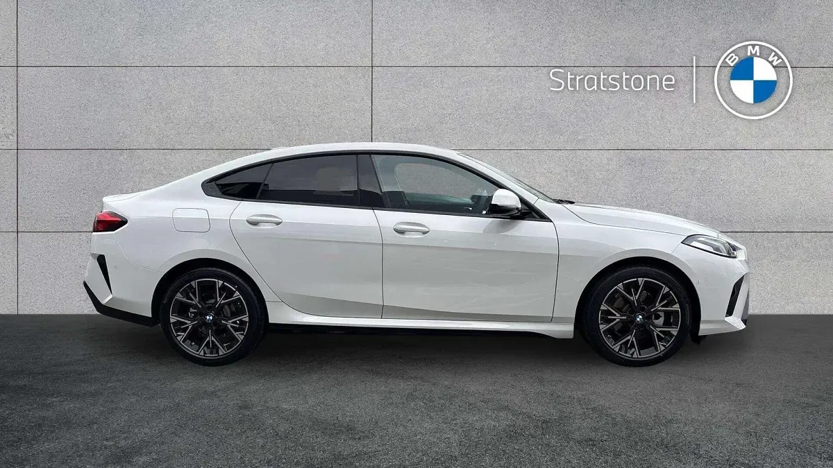 Used BMW 220 M Sport 168 HP (123 kW) 2026 White Coupe