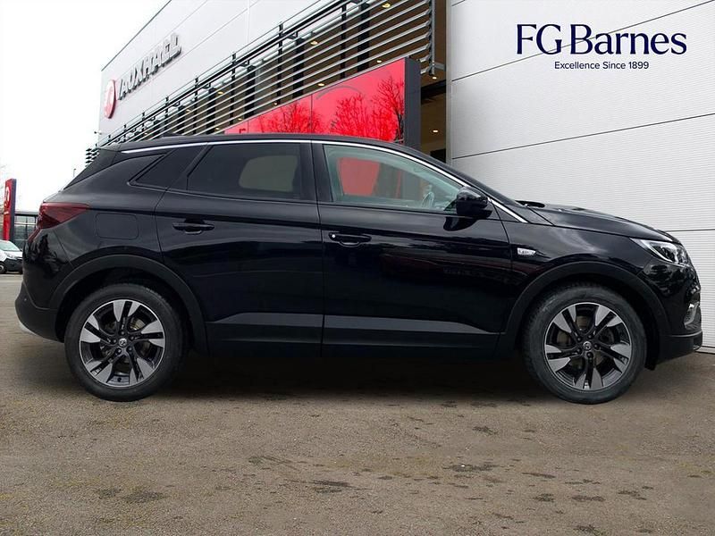 Black Used 2019 Vauxhall Grandland X Sport SUV | £11,395 (Fair price) - Image 1/3