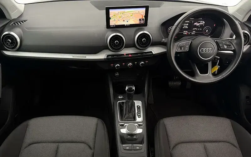 Used Audi Q2 Sport 150 HP (110 kW) 2023 Blue SUV