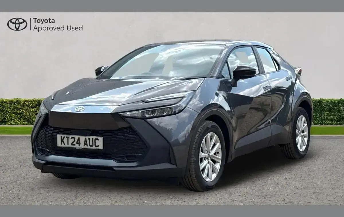 Used Toyota C-HR 138 HP (101 kW) 2024 Grey SUV