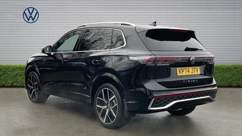 Used VW Tiguan R-line 150 HP (110 kW) 2024 Black SUV