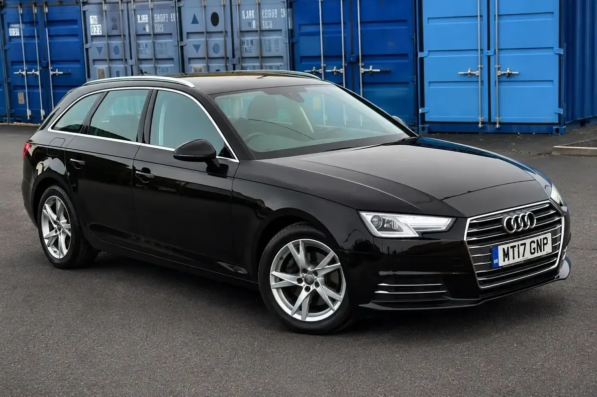 Used Audi A4 Sport 147 HP (108 kW) 2017 Black Estate