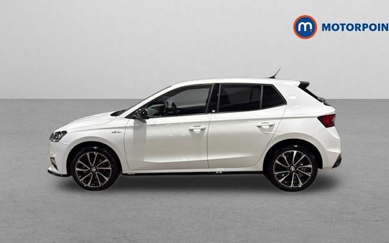 Used Skoda Fabia Monte Carlo 150 HP (110 kW) 2024 White Hatchback