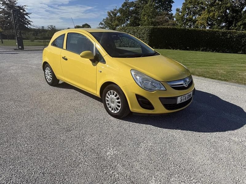 Yellow Used 2011 Vauxhall Corsa S Hatchback | £1,995 (Fair price) - Image 1/4
