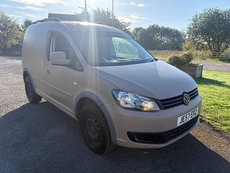 White Used 2012 VW Caddy MPV | £2,995 (Good price) - Image 1/4