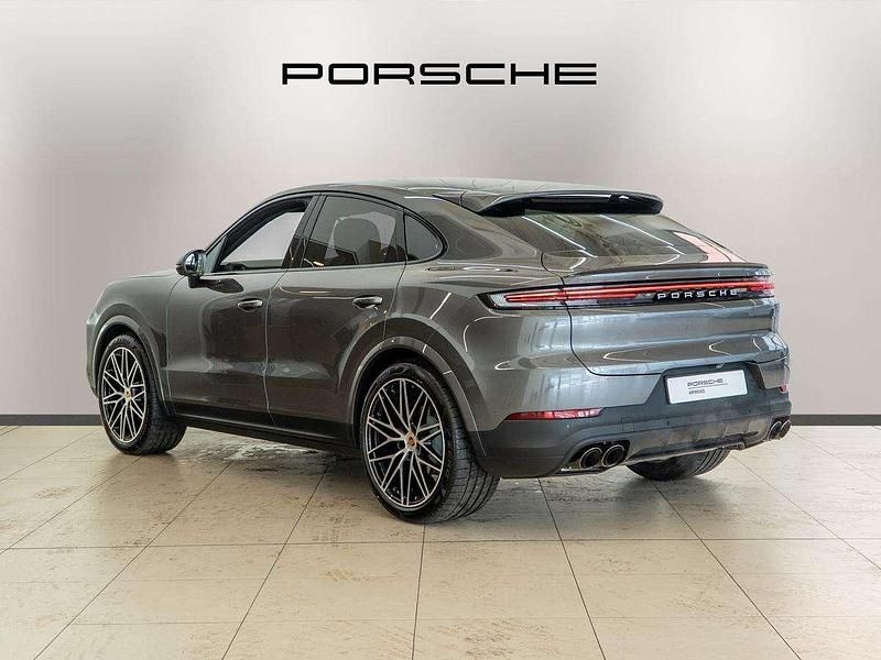 Used Porsche Cayenne 349 HP (256 kW) 2025 Grey SUV