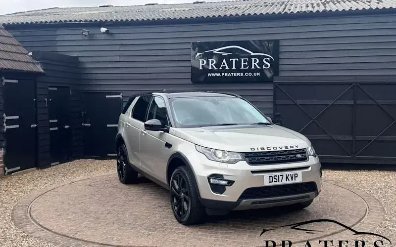 Second-hand Land Rover Discovery Sport HSE Luxury 179 CP (131 kW) 2019 SUV