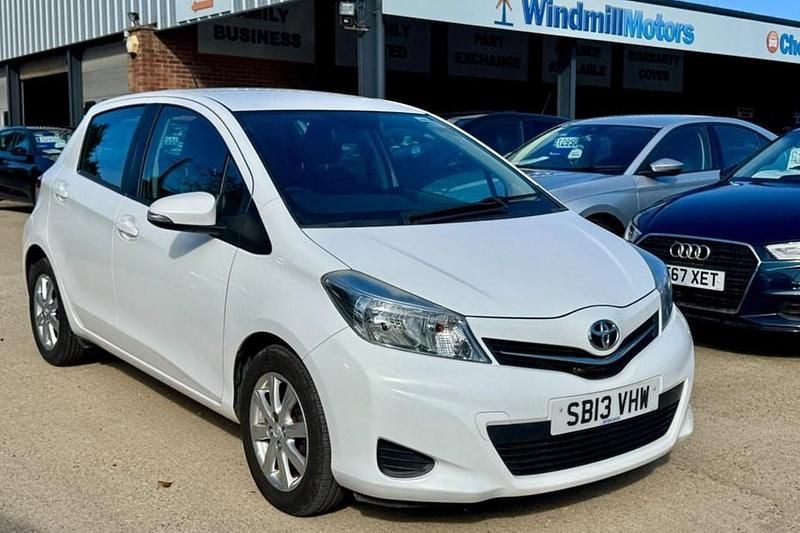 Used 2013 Toyota Yaris | £7,950 (Fair price) - Image 1/1