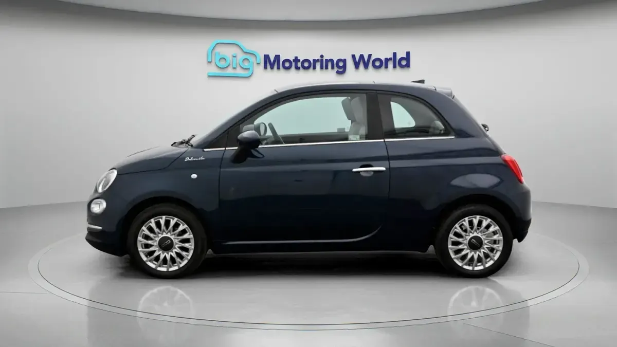 Used Fiat 500 Dolcevita 70 HP (51 kW) 2023 Blue Hatchback
