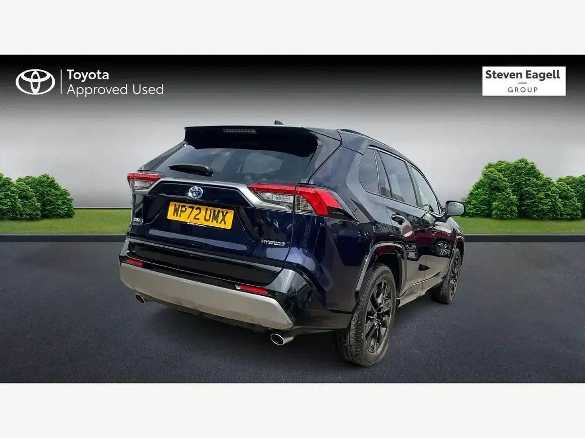 Used Toyota RAV4 218 HP (160 kW) 2022 Blue/black SUV
