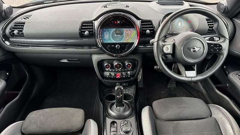 Used Mini John Cooper Works Clubman 306 HP (225 kW) 2024 Black Estate