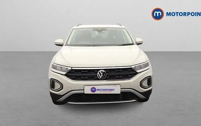 Used VW T-Roc Life 150 HP (110 kW) 2024 Grey SUV