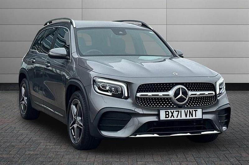 Used Mercedes GLB200 AMG line 163 HP (119 kW) 2021 Grey SUV