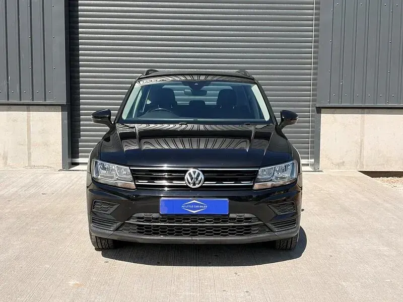 Used VW Tiguan S 180 HP (132 kW) 2017 Black SUV
