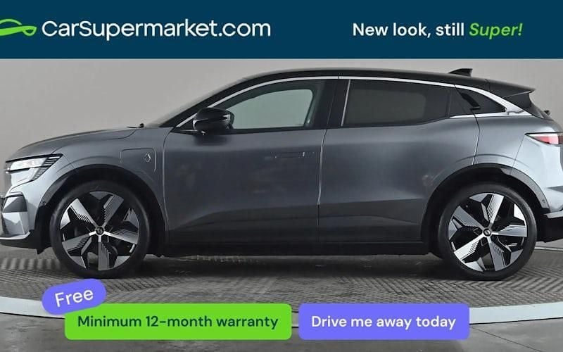 Used Renault Megane E-Tech Techno 160 kW (218 HP) 2022 Grey/black Hatchback