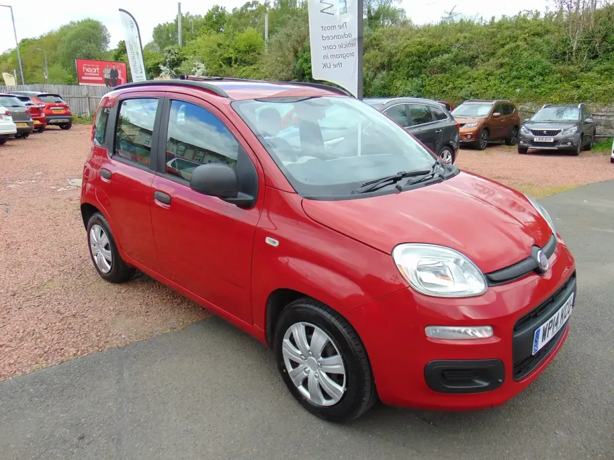 Gebraucht Fiat Panda Easy 69 PS (50 kW) 2014 Rot Kleinwagen